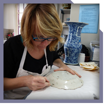 Virginie Peyrottes, Maître artisan d'art restauration toutes céramiques